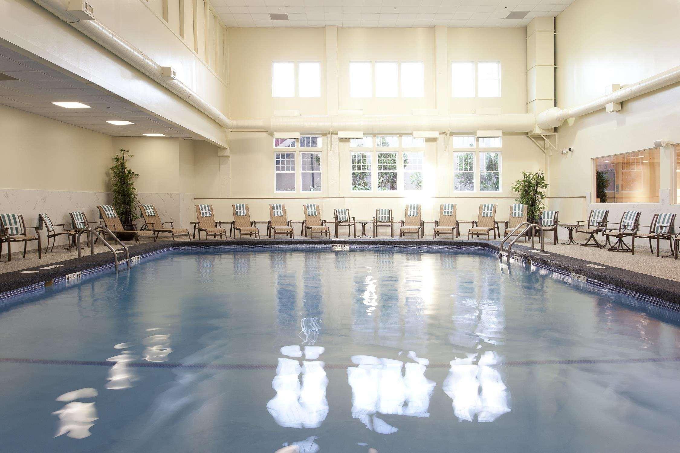 Doubletree By Hilton Cape Cod - Hyannis Hotel Exterior foto