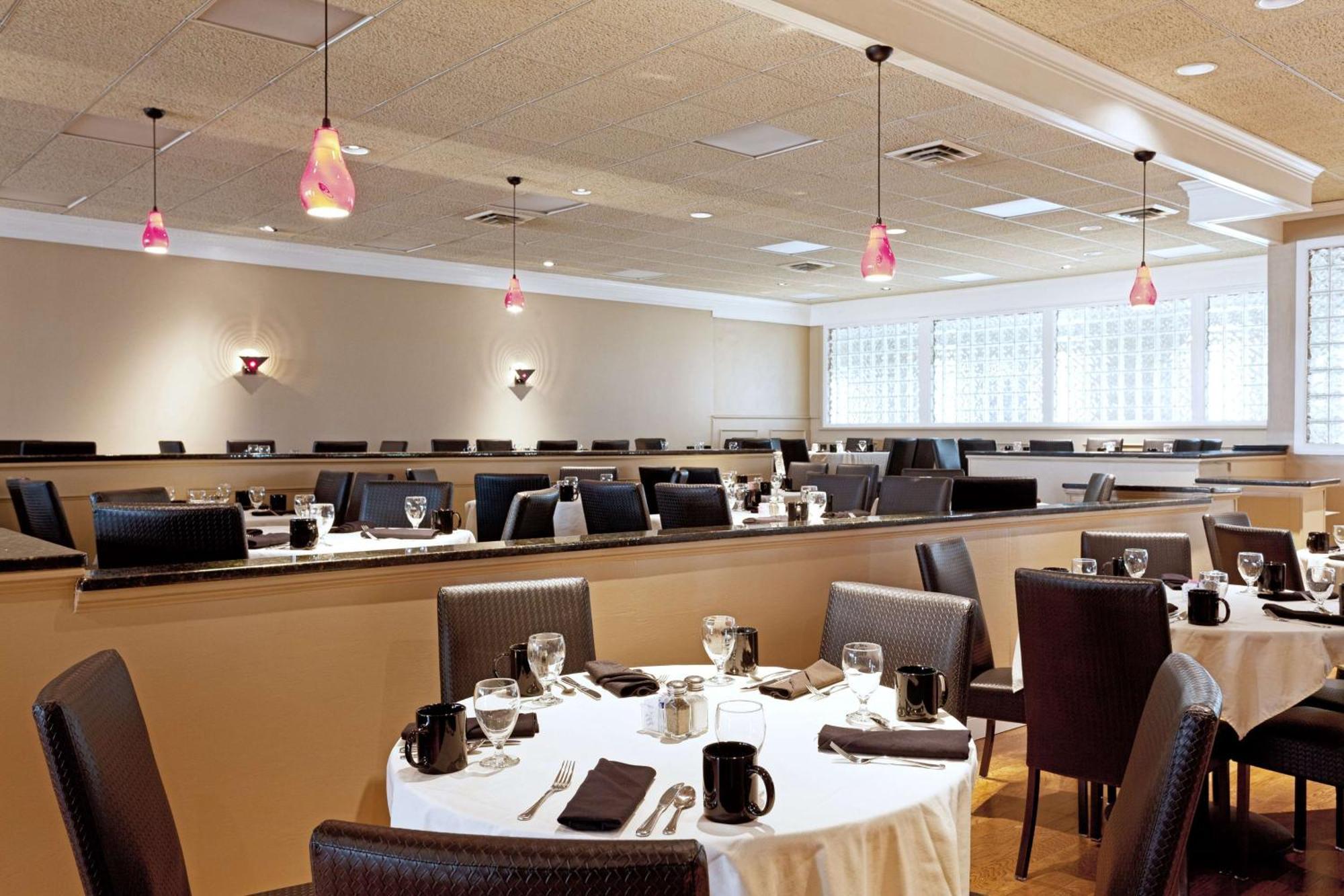 Doubletree By Hilton Cape Cod - Hyannis Hotel Exterior foto